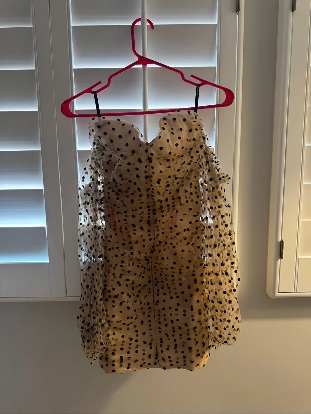 REVOLVE Tan Polka Dot Sheer Puff-Sleeve Tunic - Picture 5 of 7
